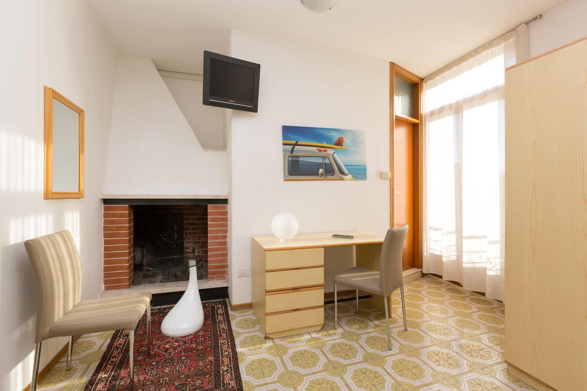 לינה וארוחת בוקר טורבולה Casa Nataly מראה חיצוני תמונה